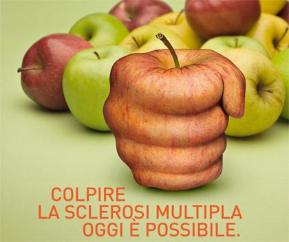 Sabato 11 e Domenica 12 Ottobre in 3.000 piazze italiane si svolgerà, promosso dall’Associazione Italiana Sclerosi Multipla in collaborazione con UNAPROA, (Unione di Produttori Ortofrutticoli d’Europa) “Una mela per la vita”, un fine settimana per combattere la Sclerosi Multipla.