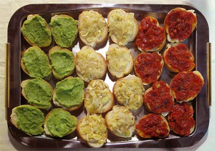 crostini tricolore